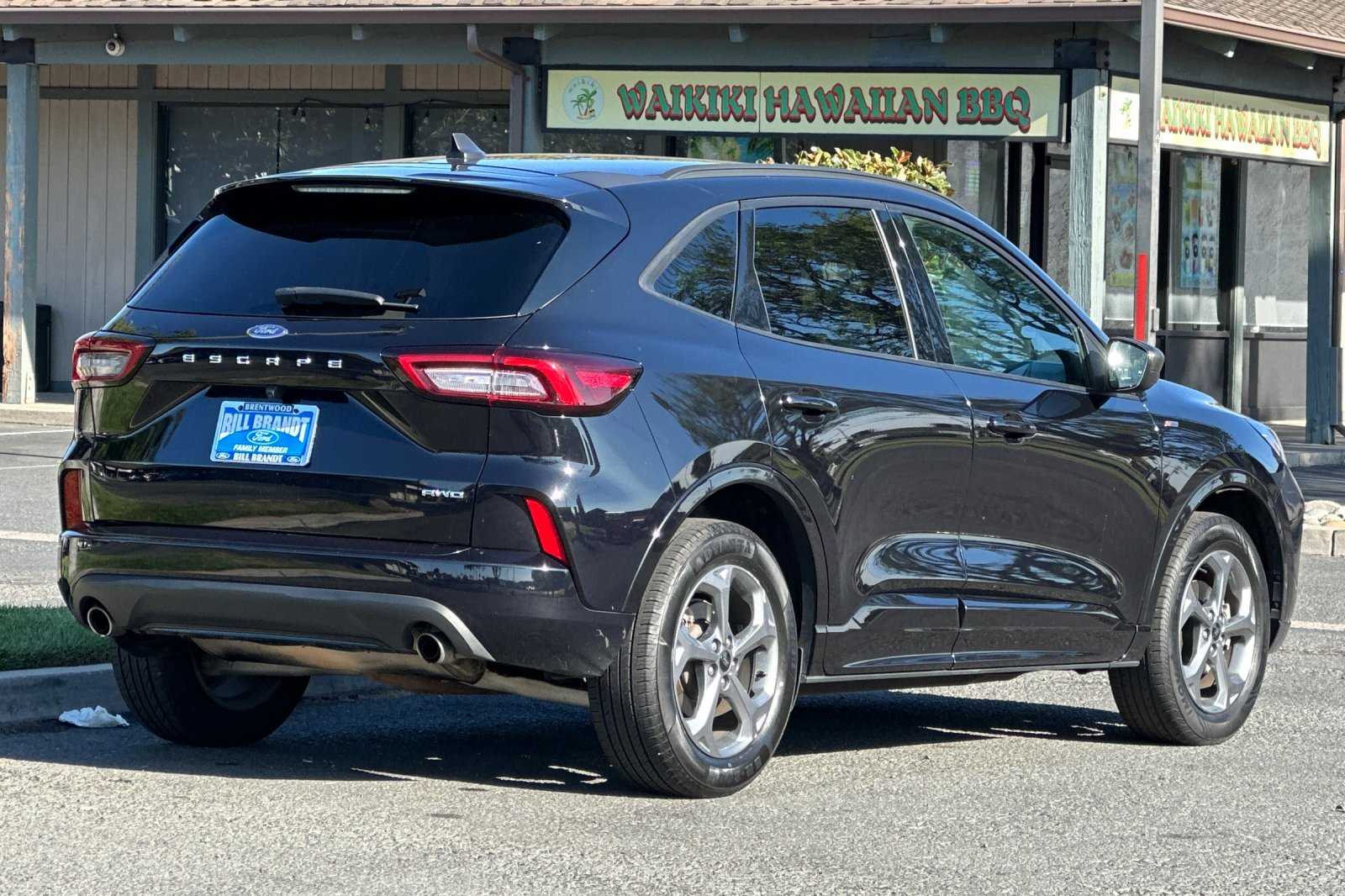 2023 Ford Escape ST-Line photo 3