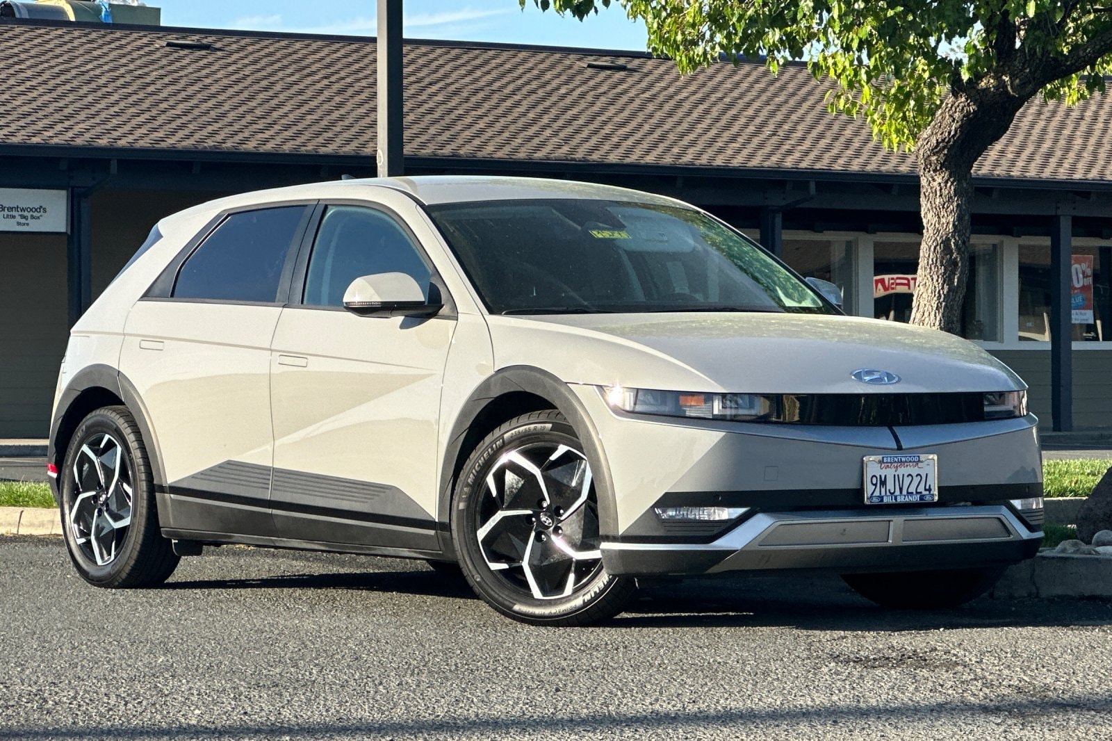 Used 2024 Hyundai IONIQ 5 SEL with VIN KM8KN4DE8RU278797 for sale in Brentwood, CA