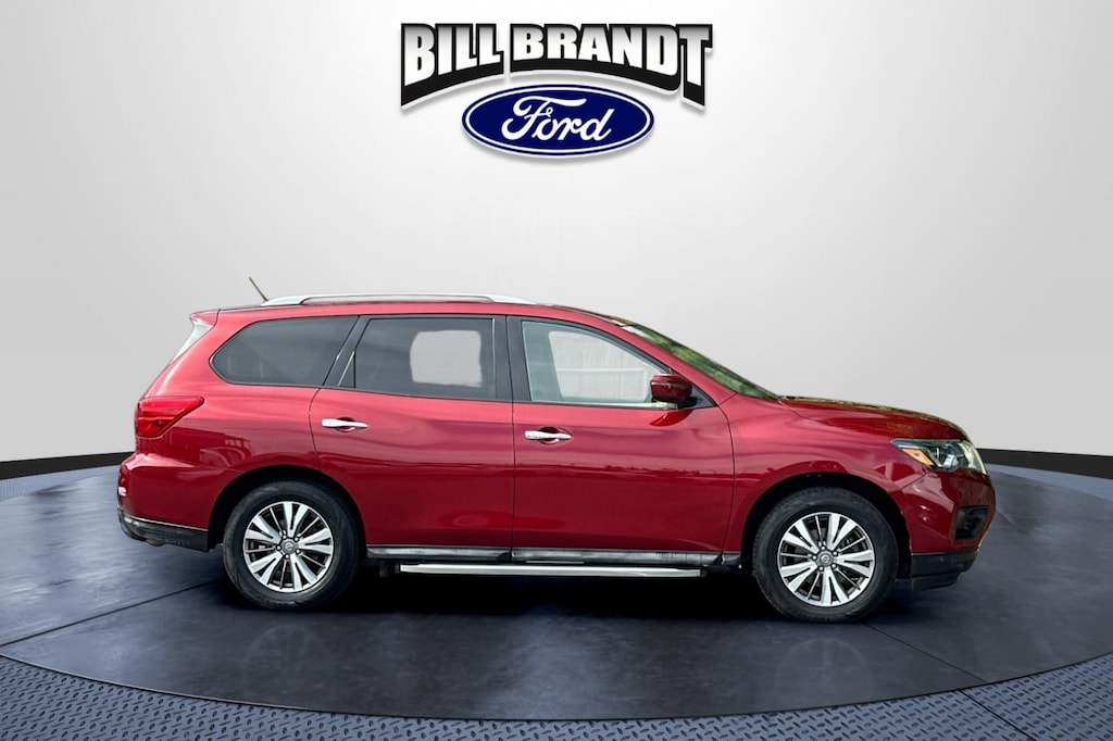 Used 2018 Nissan Pathfinder SV SUV
