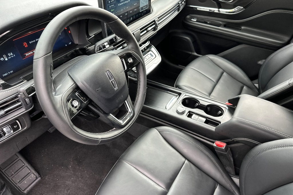 Used 2025 Lincoln Corsair Premiere SUV