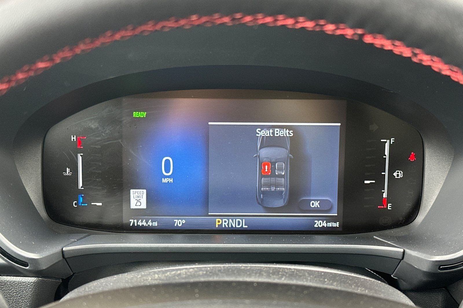 2025 Ford Escape Hybrid ST-Line photo 4