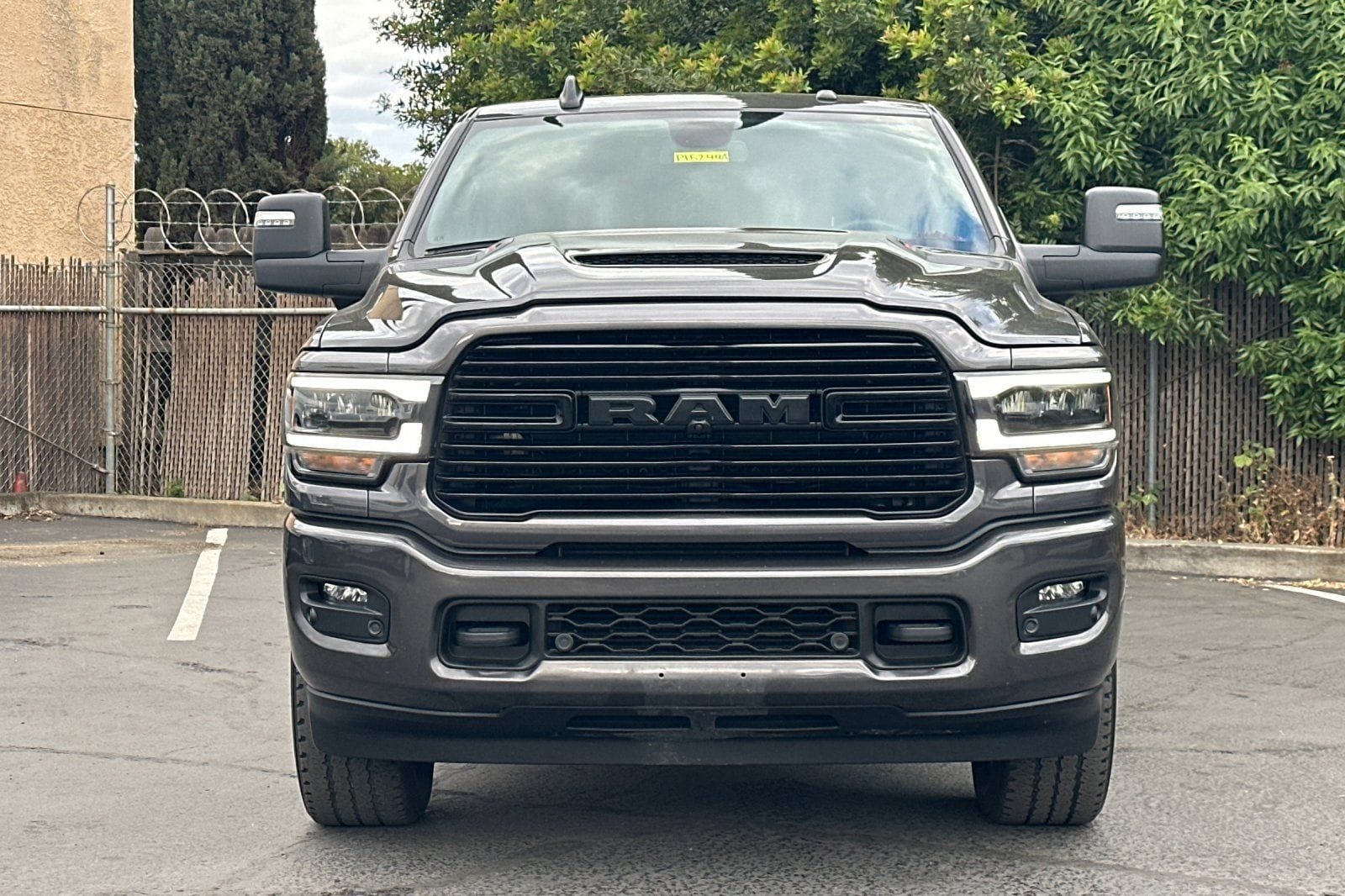 2024 Ram 3500 Laramie photo 4