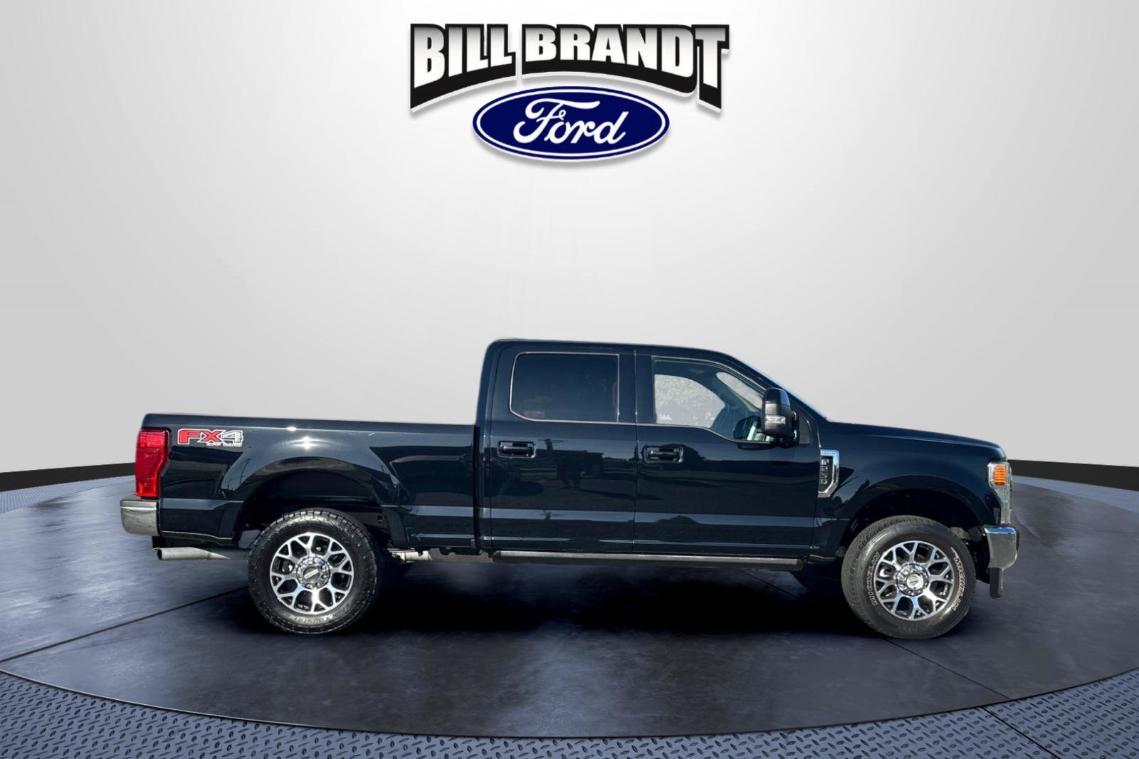 Used 2022 Ford F-250SD Lariat Truck