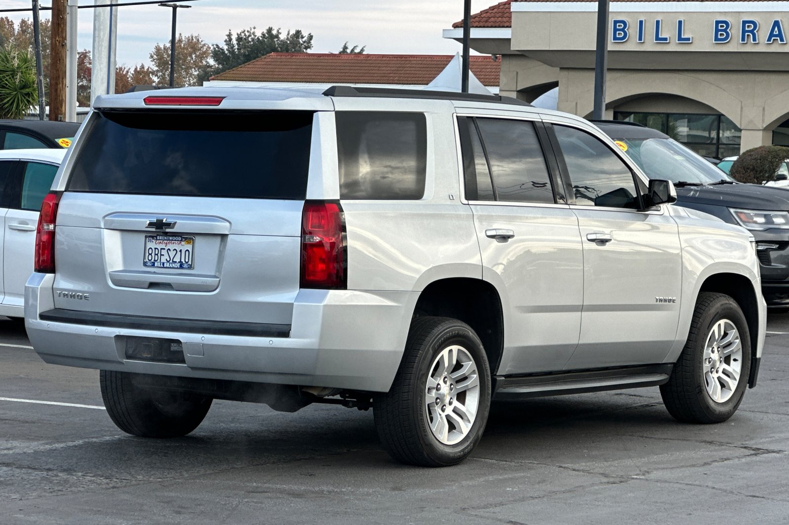 2018 Chevrolet Tahoe LT photo 3