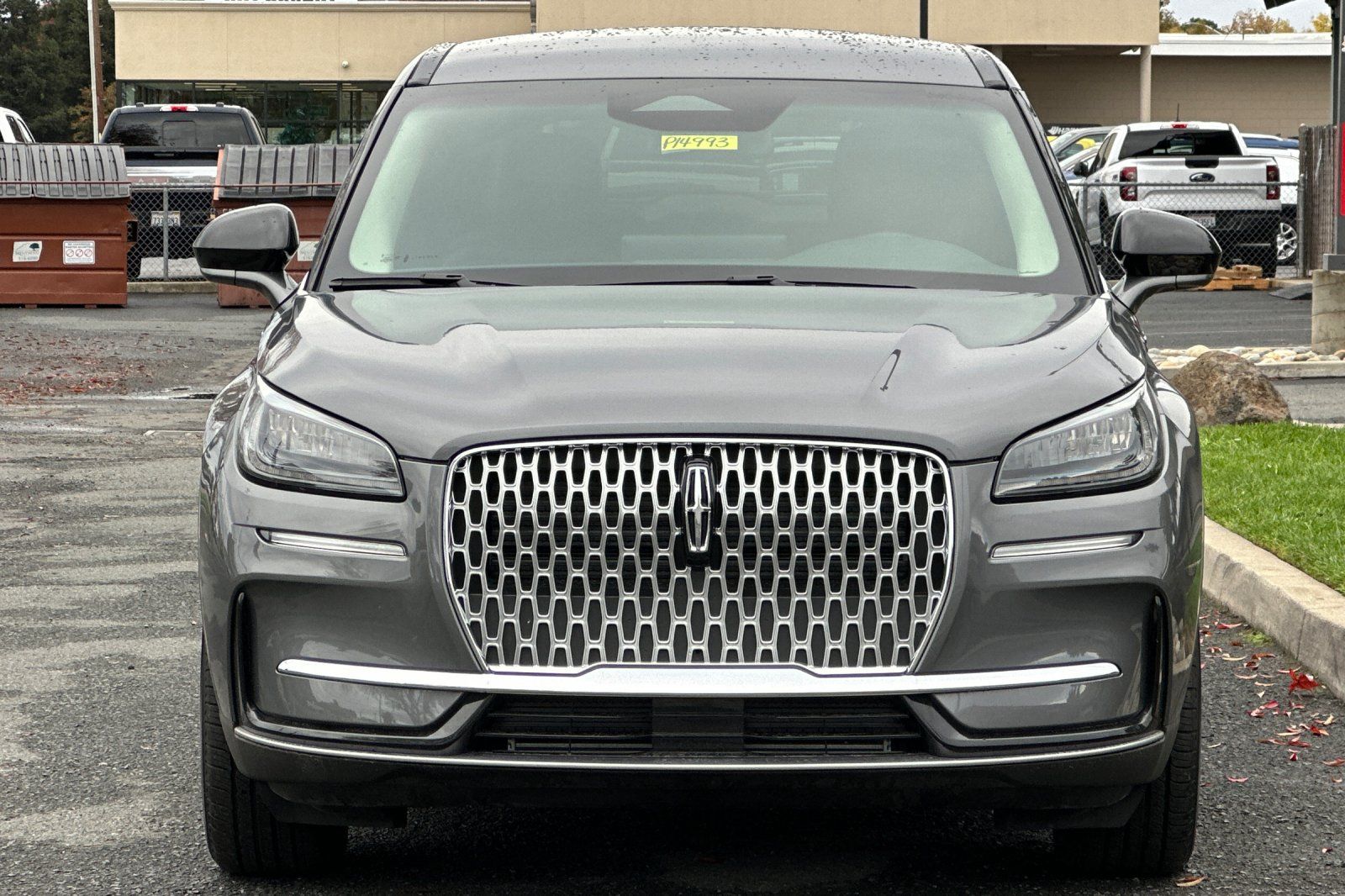 2025 Lincoln Corsair Premiere photo 4