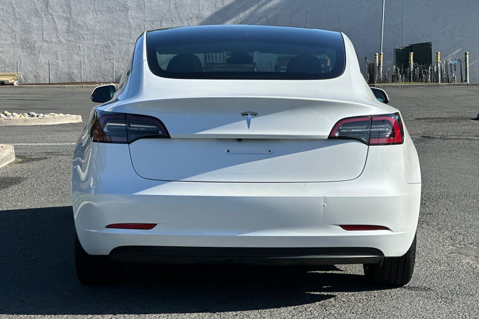 2023 Tesla Model 3 Base photo 4