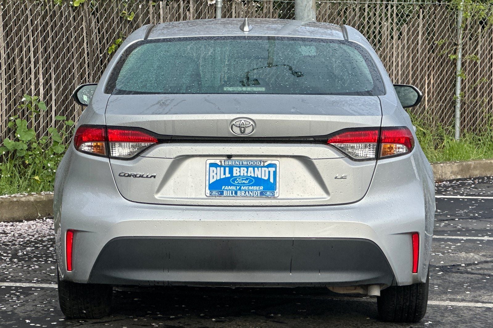 2023 Toyota Corolla LE photo 6