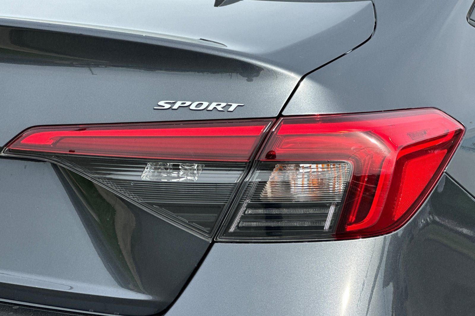 2022 Honda Civic Sport photo 3