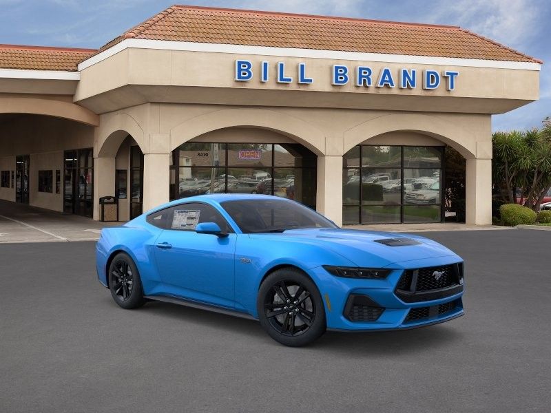 2026 Ford Mustang GT Fastback's photo