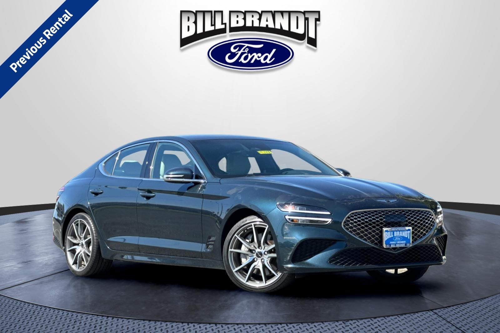 2024 Genesis G70 2.5T Standard's photo