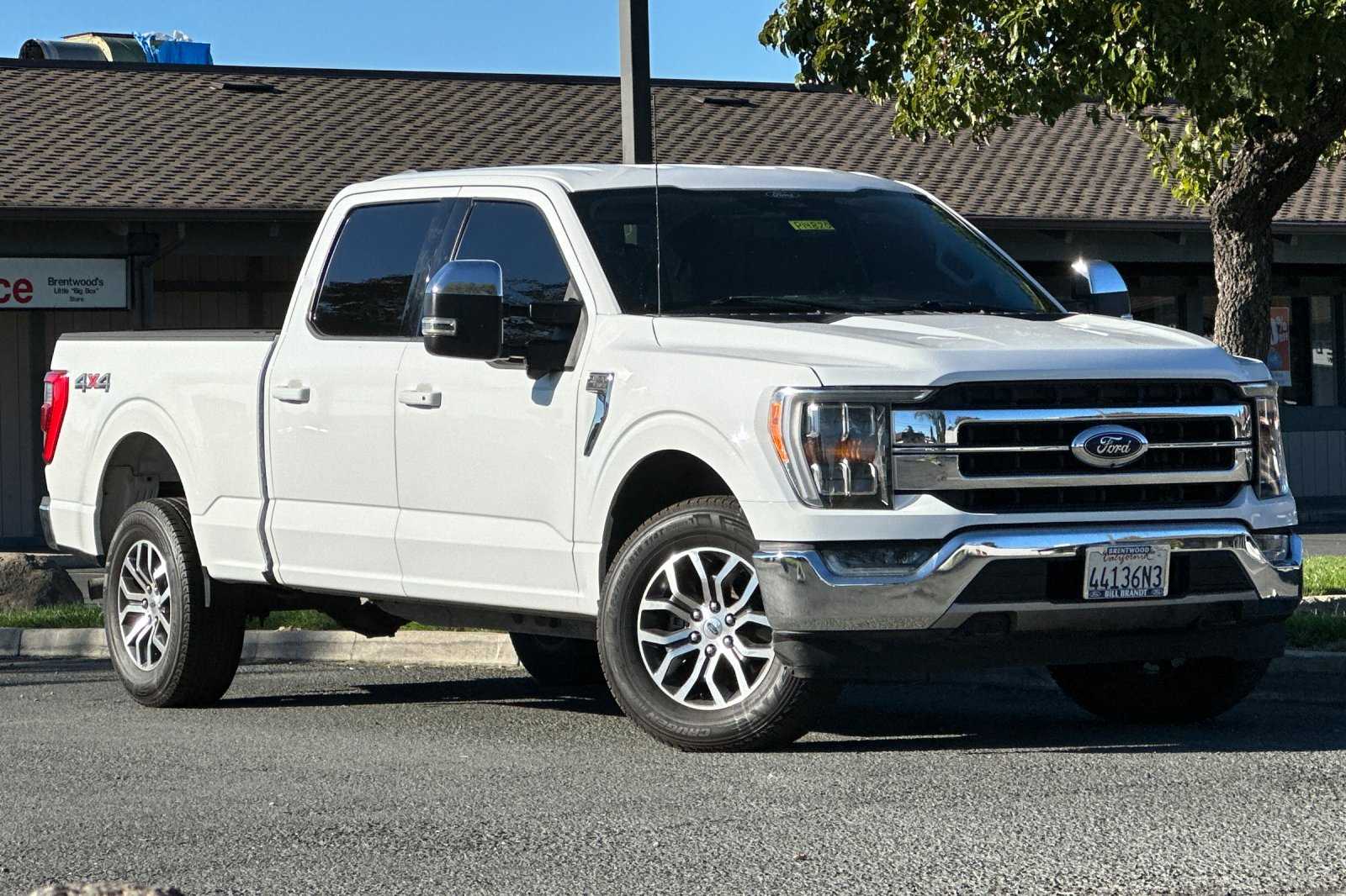 2022 Ford F-150 Lariat photo 2