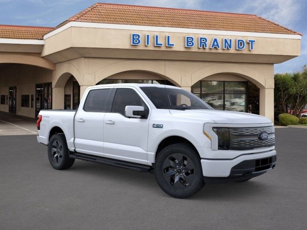 New 2024 Ford F-150 Lightning Lariat TRUCK