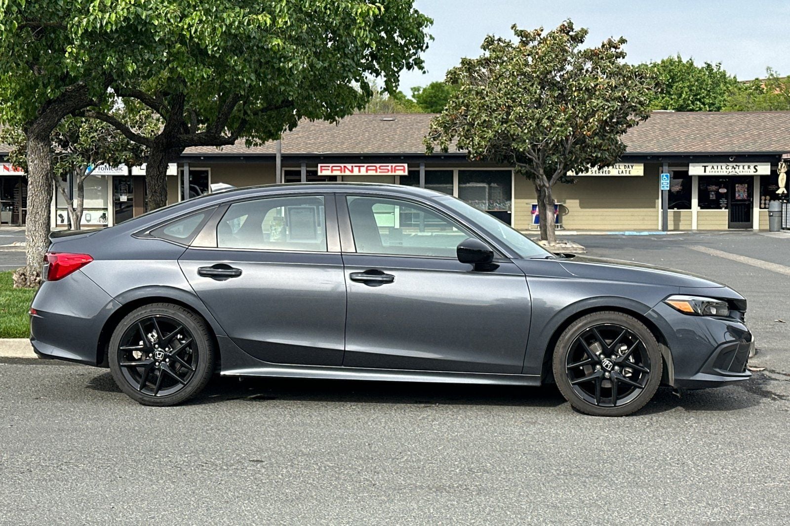 2022 Honda Civic Sport photo 5