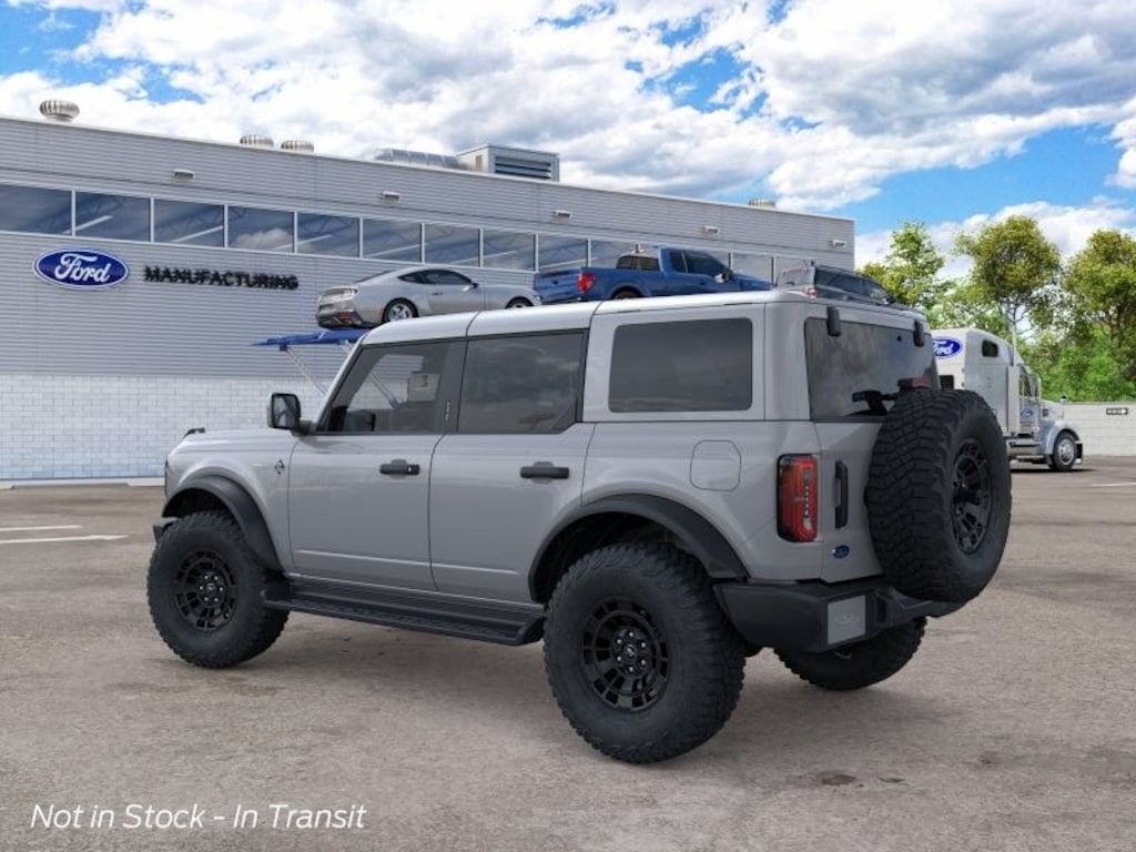 New 2026 Ford Bronco Outer Banks SUV