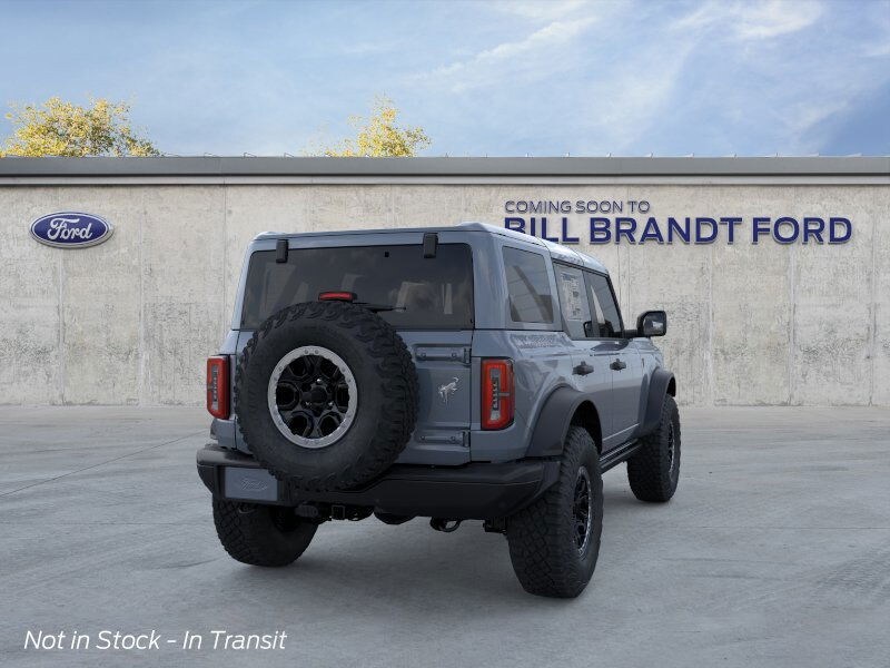 2025 Ford Bronco Badlands photo 3