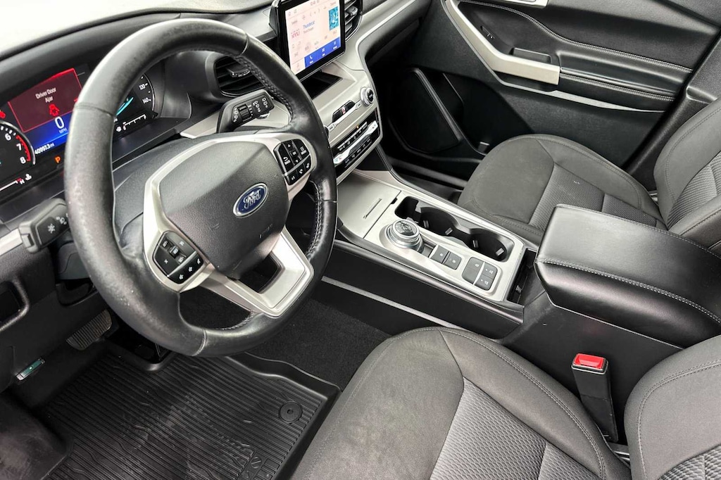 Used 2023 Ford Explorer XLT SUV