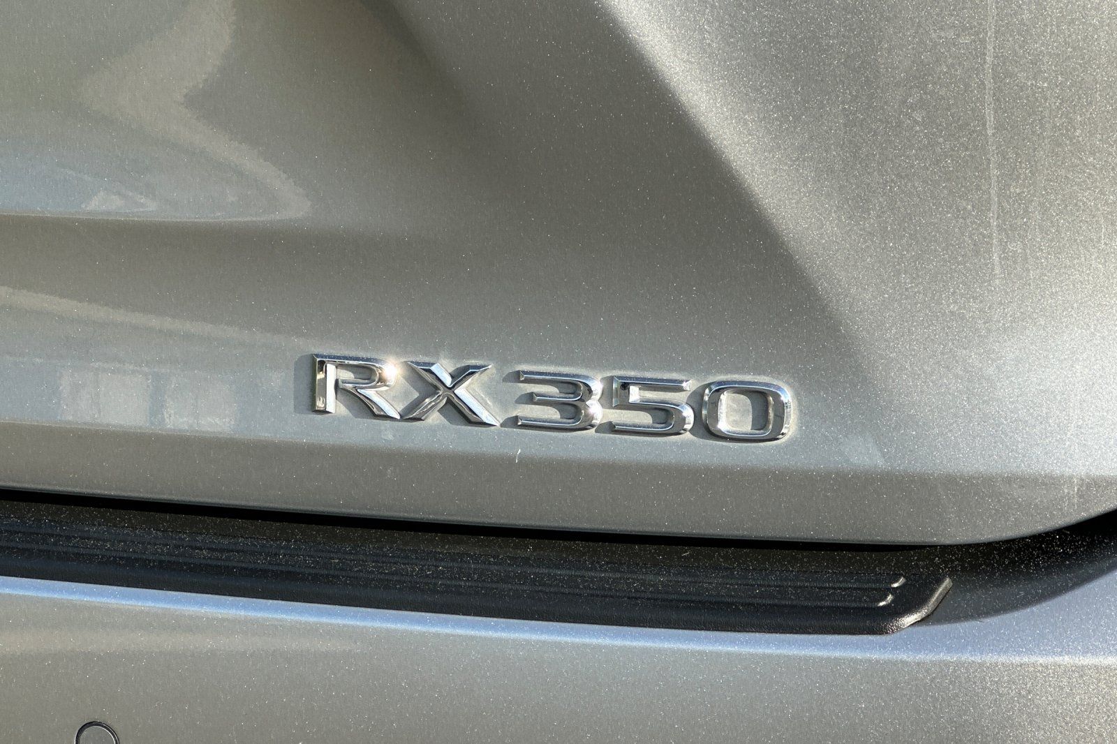 2022 LEXUS RX 350 photo 3