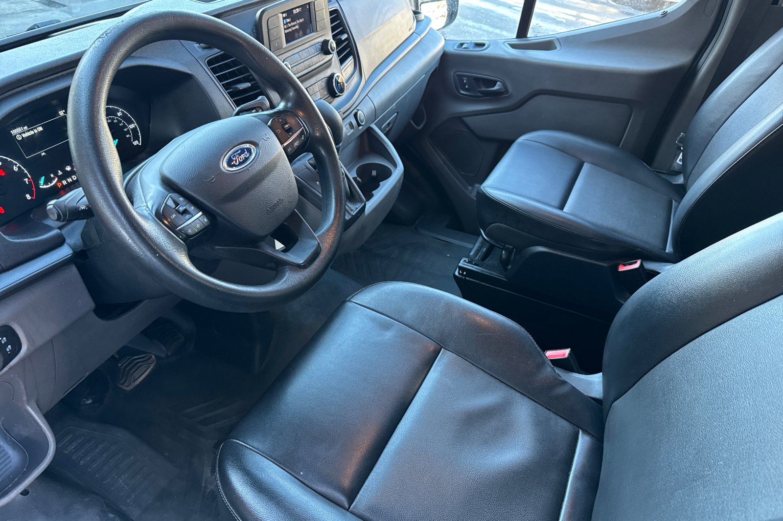 2020 Ford Transit photo 3