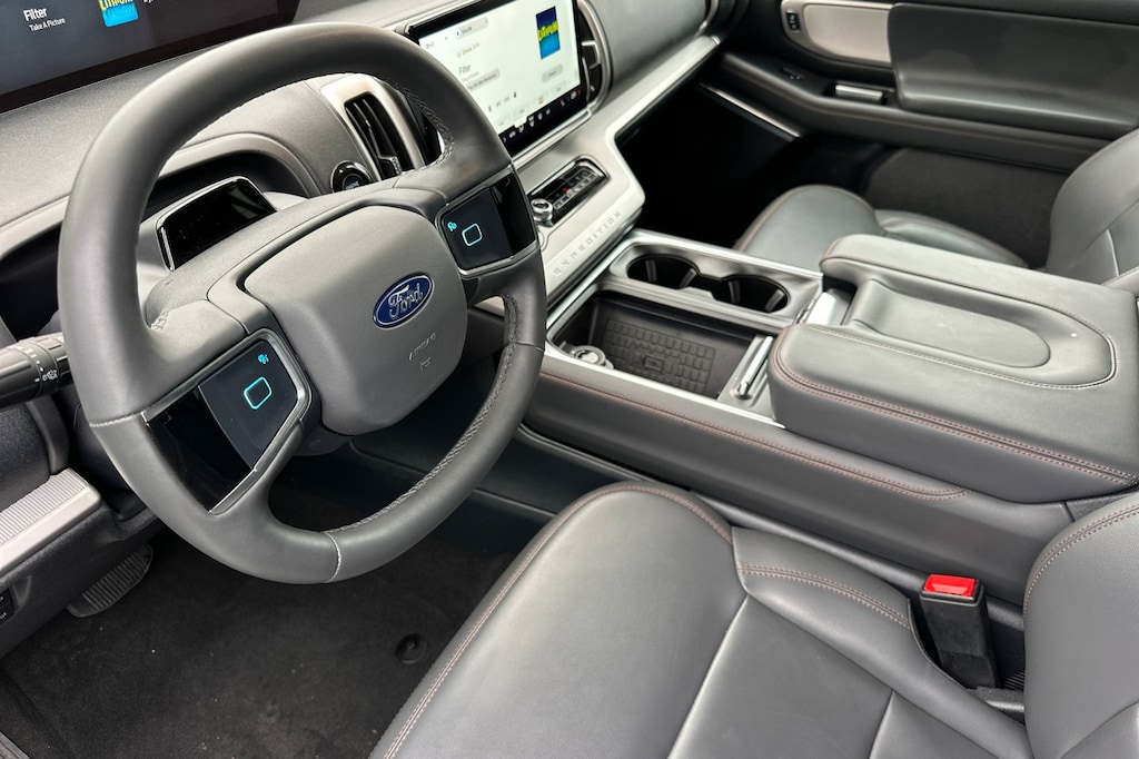 Used 2025 Ford Expedition Max Active SUV