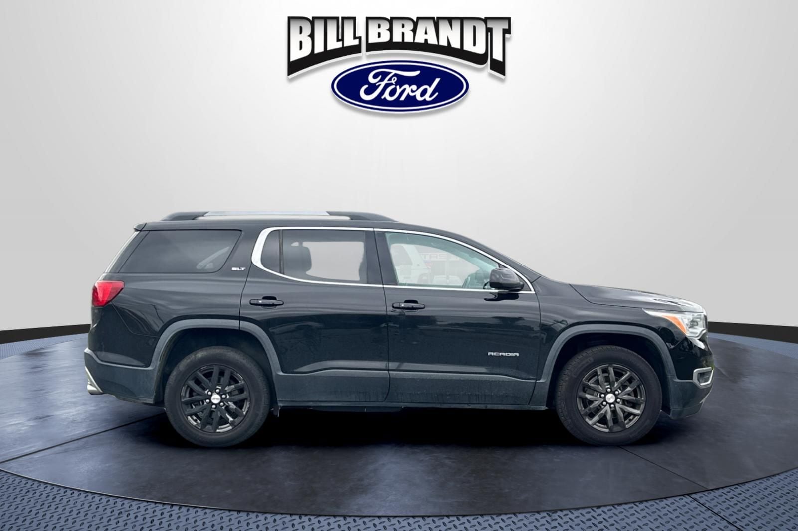 Used 2019 GMC Acadia SLT-1 with VIN 1GKKNULS2KZ187145 for sale in Brentwood, CA