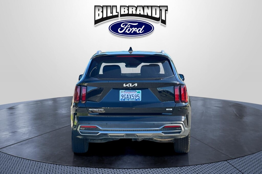 Used 2023 Kia Sorento Hybrid EX SUV