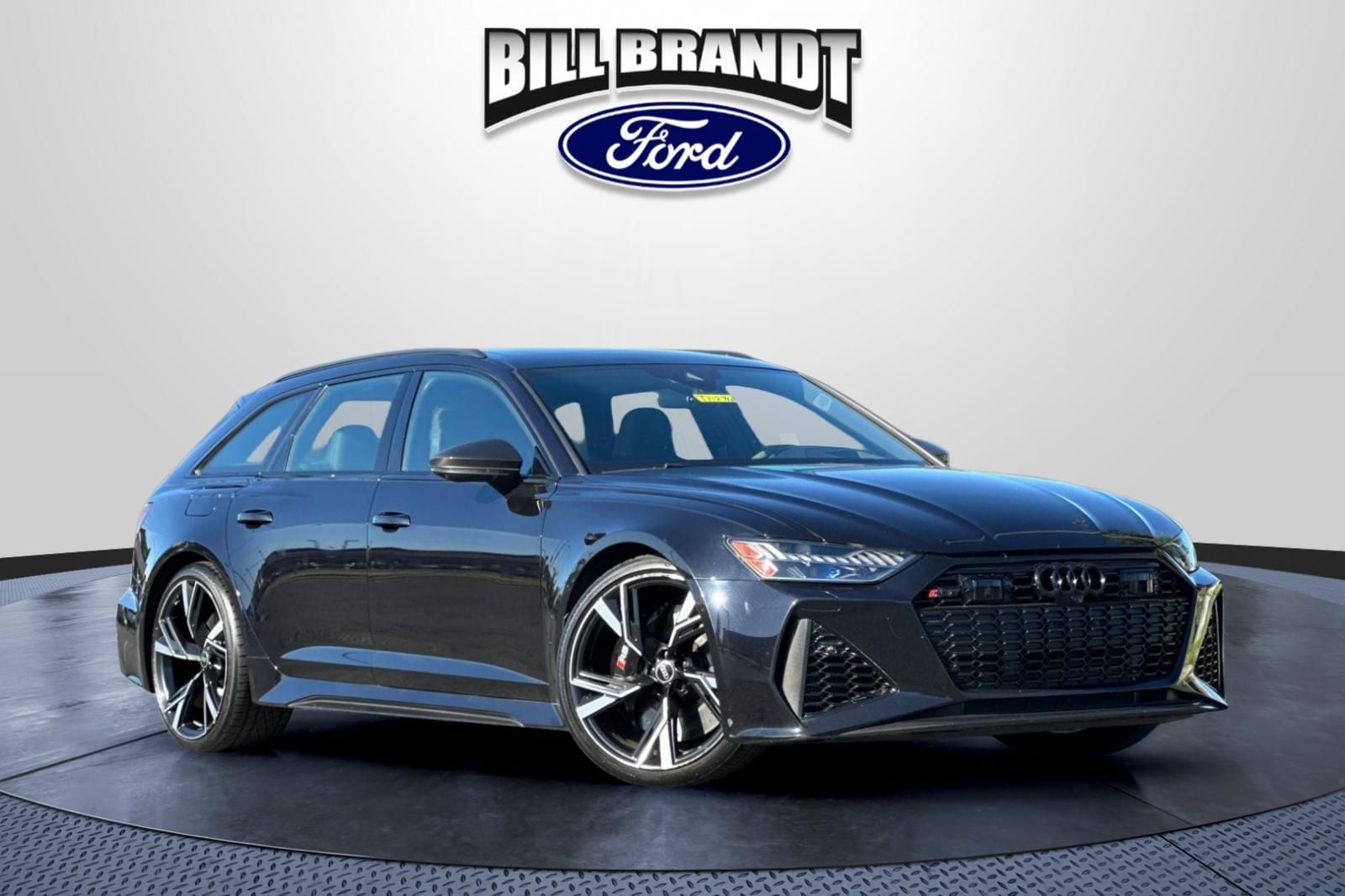 2022 Audi RS 6 Avant -'s photo