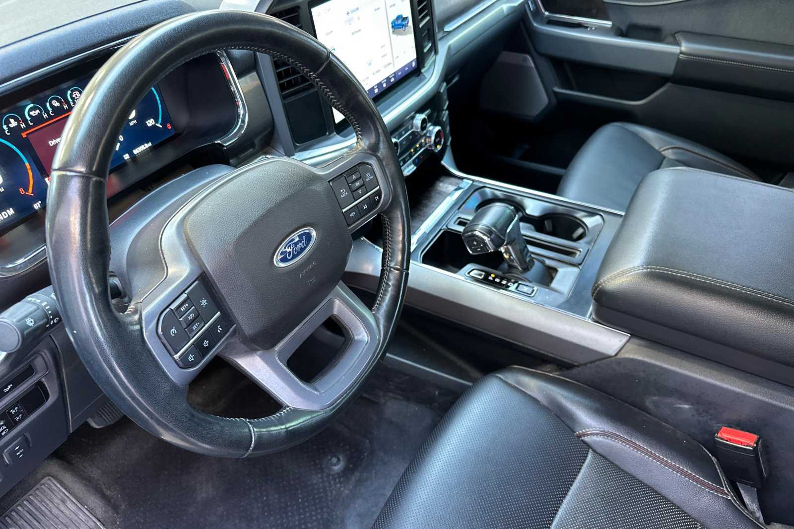 2023 Ford F-150 Lariat photo 4