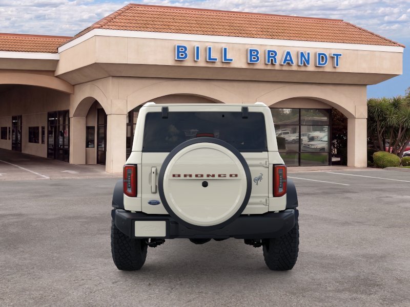 New 2026 Ford Bronco Outer Banks SUV