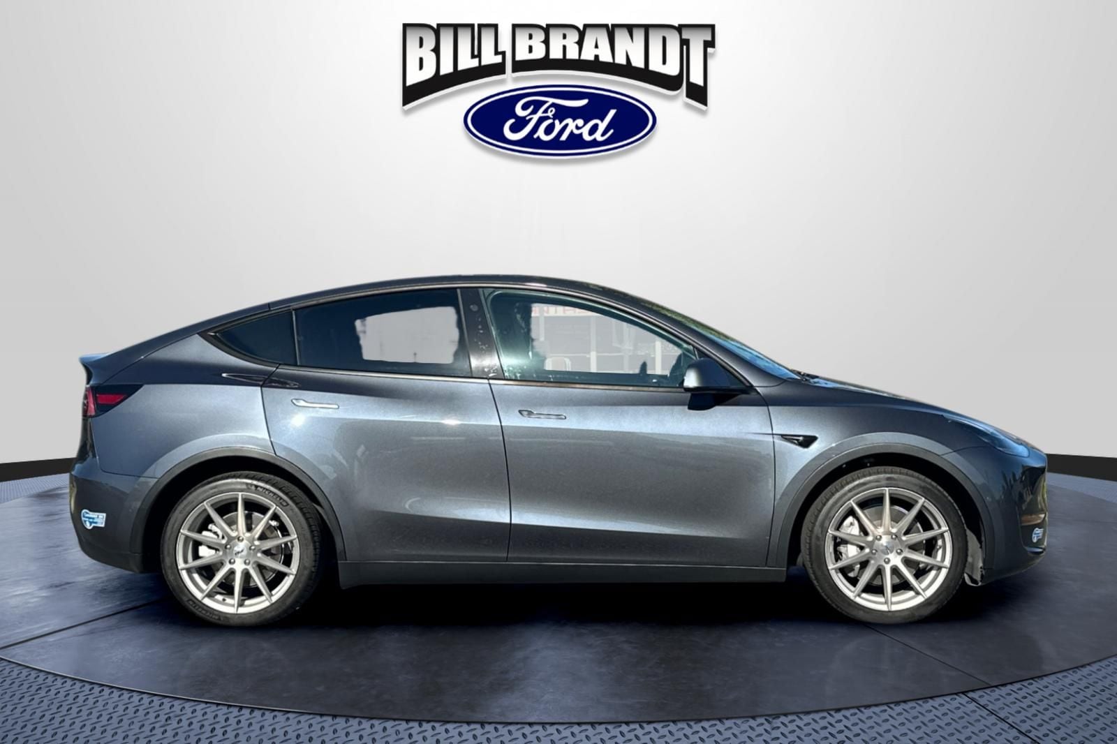 Used 2021 Tesla Model Y Long Range with VIN 5YJYGDEE7MF260722 for sale in Brentwood, CA