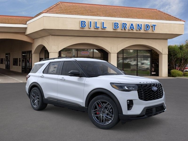 2026 Ford Explorer ST-LINE 4WD's photo