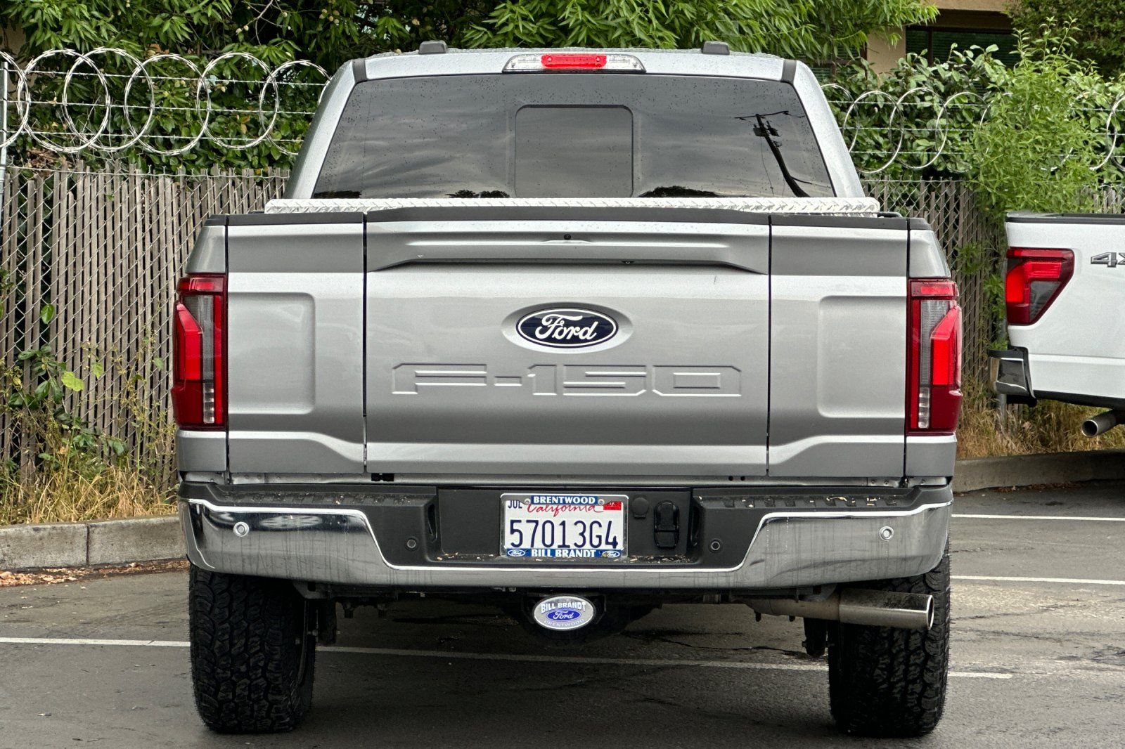 2025 Ford F-150 Lariat photo 6