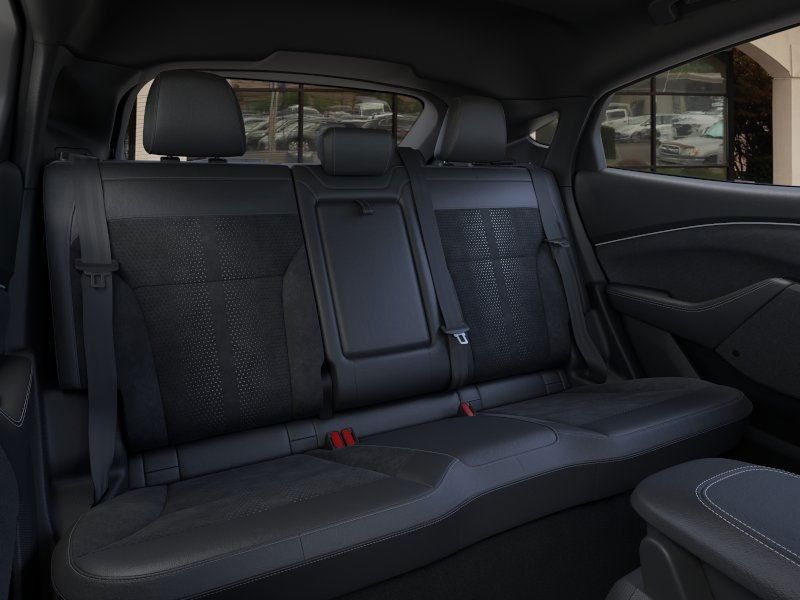 2025 Ford Mustang Mach-E GT - Photo 12