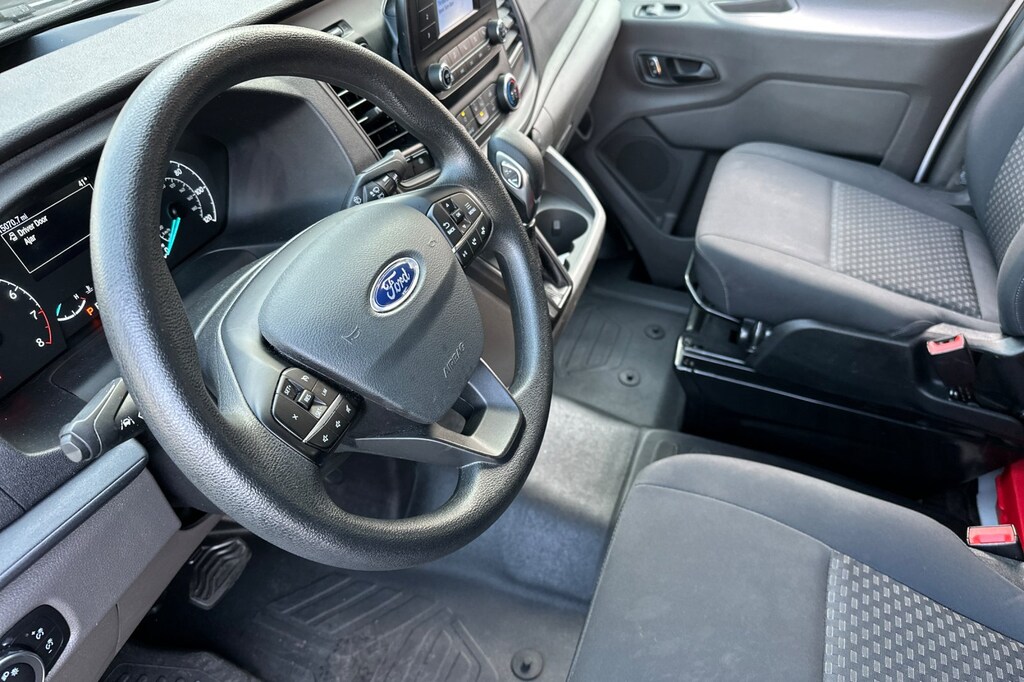 2024 Ford Transit photo 3