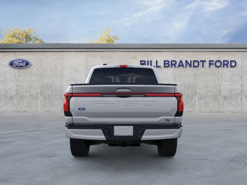 New 2025 Ford F-150 Lightning Lariat TRUCK