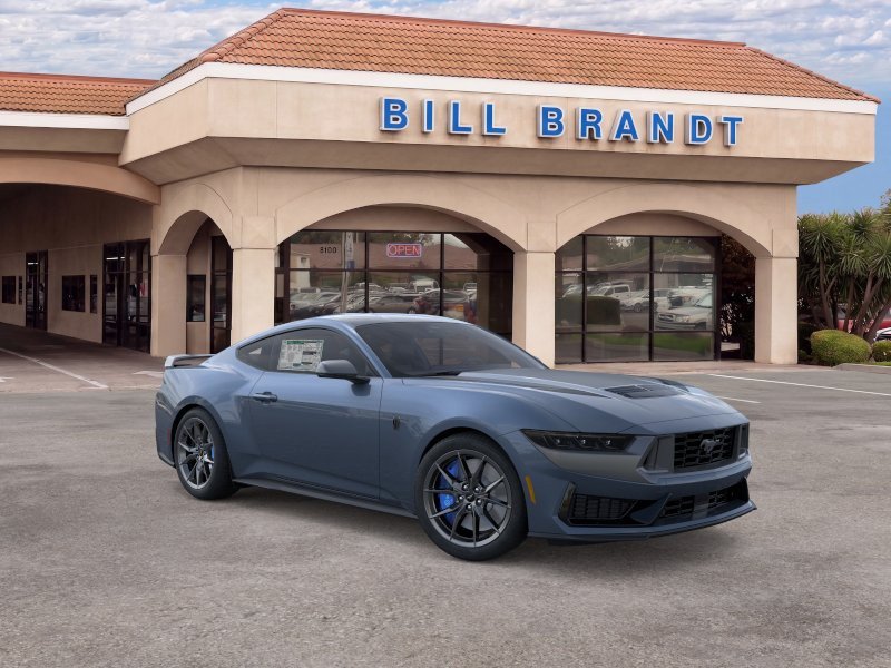2026 Ford Mustang Dark Horse