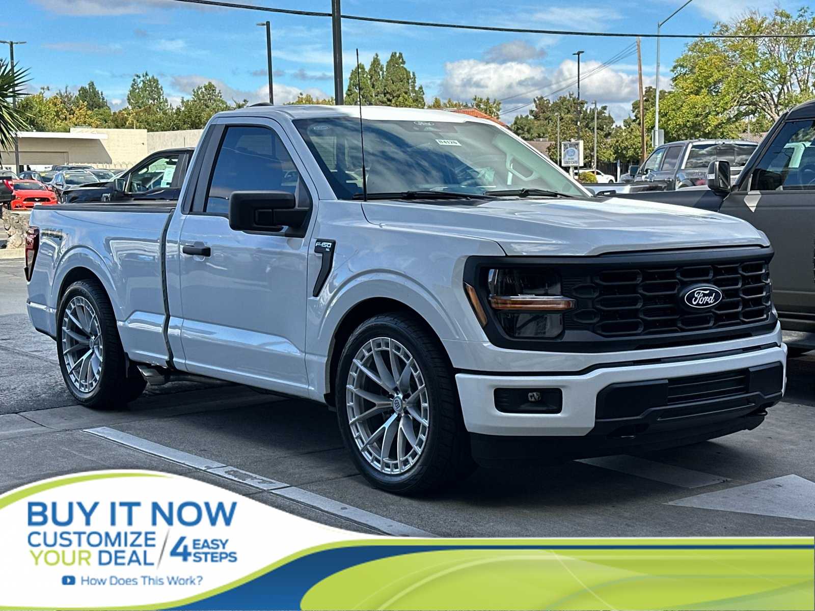 2025 Ford F-150 XL's photo