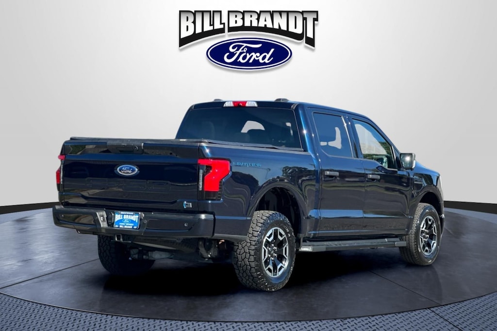 Used 2023 Ford F-150 Lightning XLT Truck