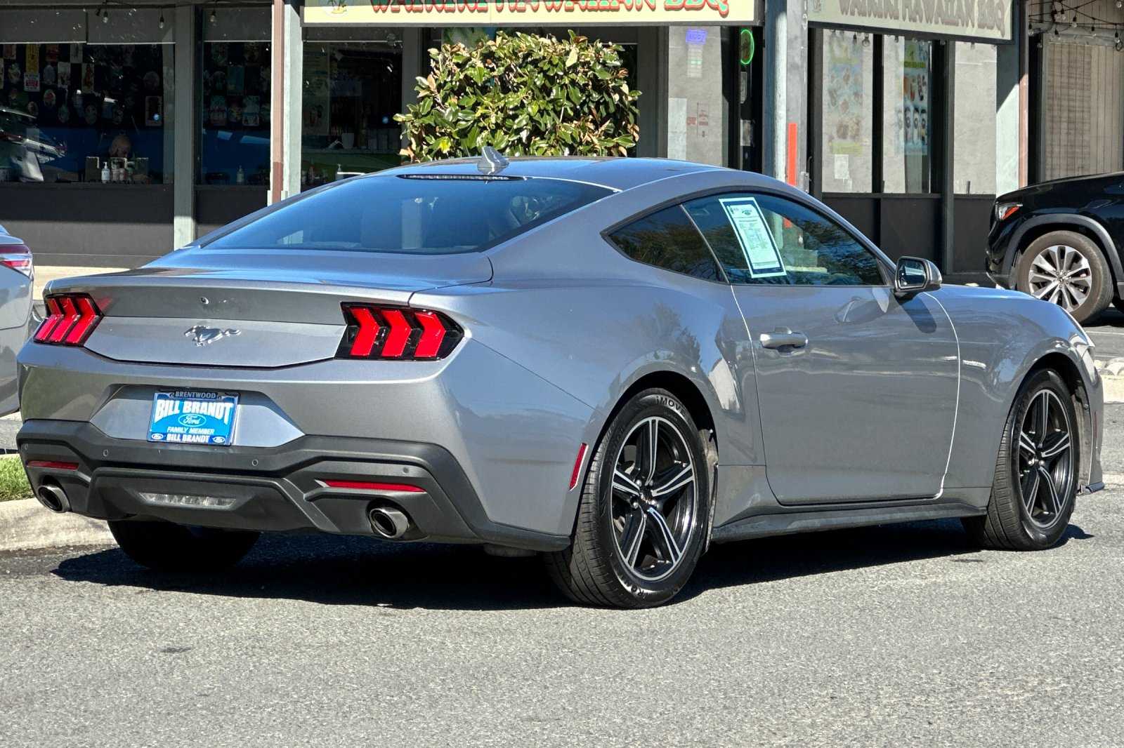 2024 Ford Mustang EcoBoost photo 3