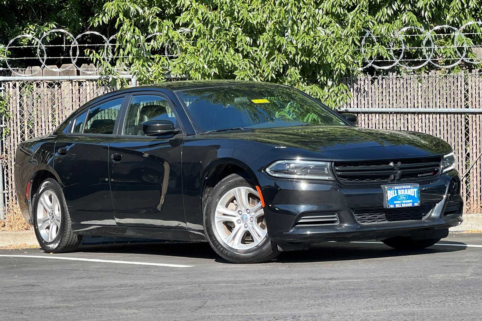 Used 2022 Dodge Charger SXT with VIN 2C3CDXBG5NH197551 for sale in Brentwood, CA