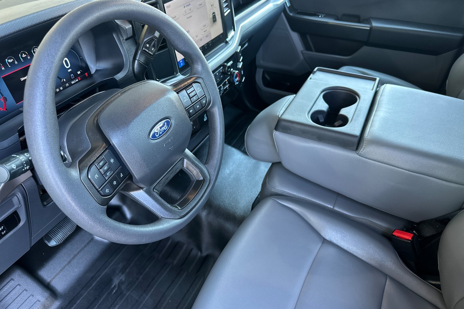 2024 Ford F-150 XL photo 4