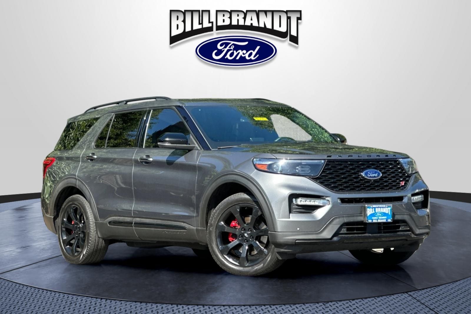2023 Ford Explorer ST 4WD's photo