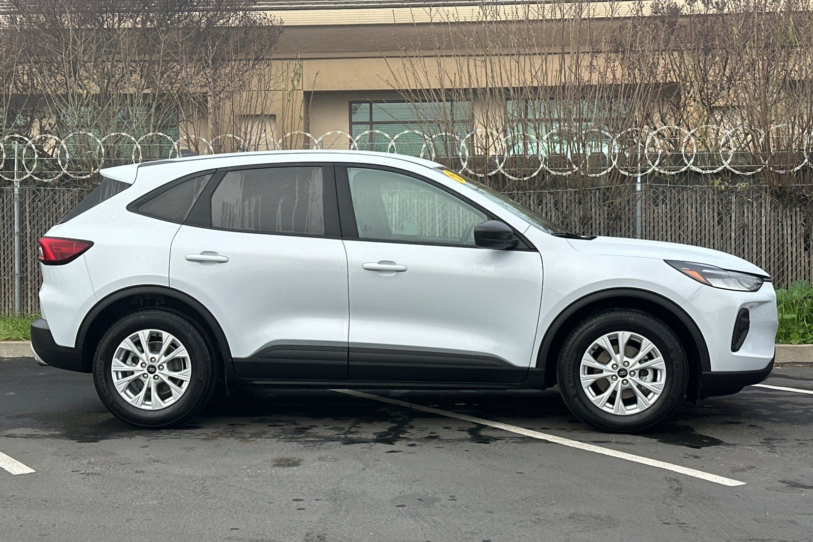 2025 Ford Escape Active photo 5