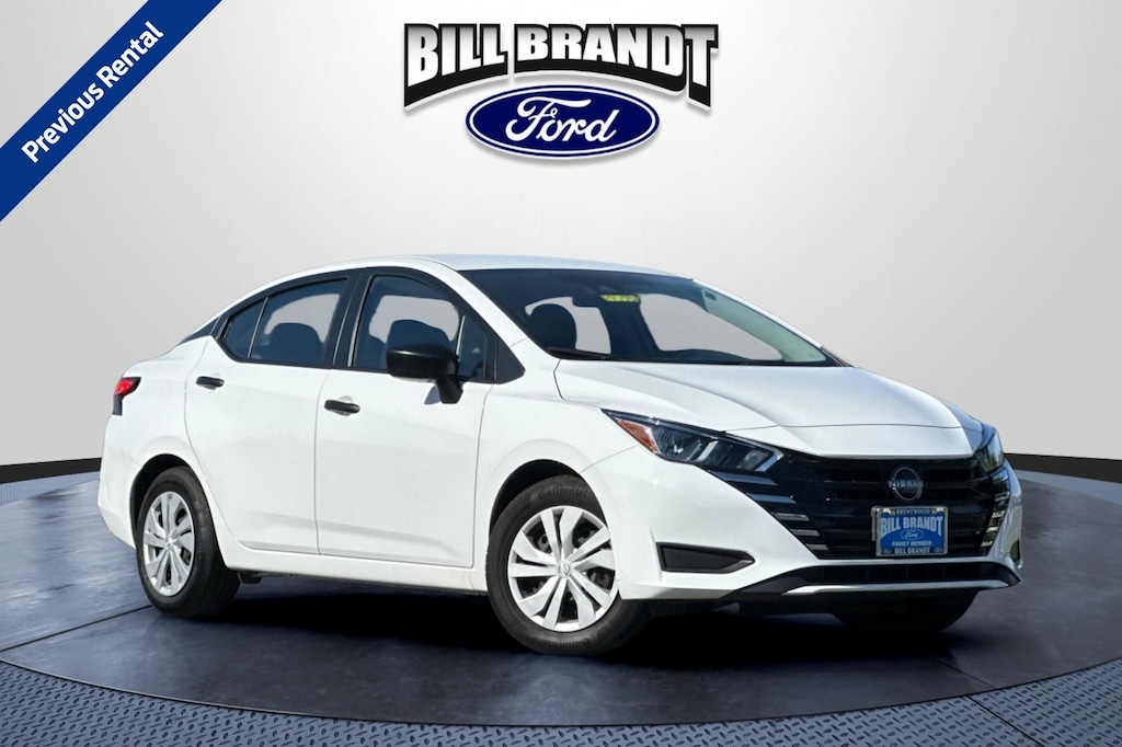 Used 2024 Nissan Versa 1.6 S Sedan