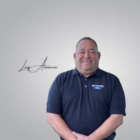 Staff member Luis Almanza from f1ed91fcdb06