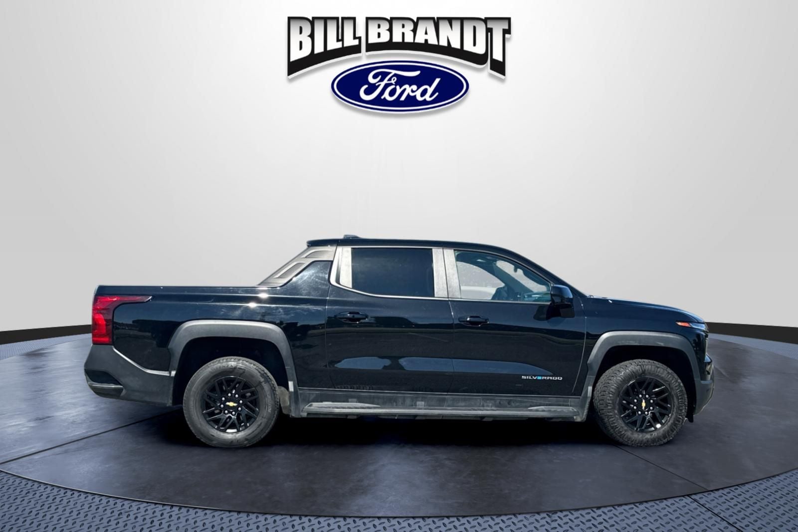 Used 2024 Chevrolet Silverado EV Work Truck with VIN 1GC10VEL2RU205152 for sale in Brentwood, CA