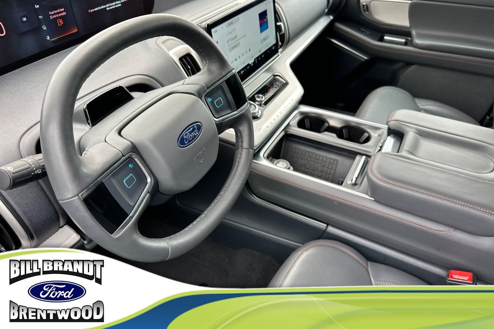 2025 Ford Expedition Active photo 2