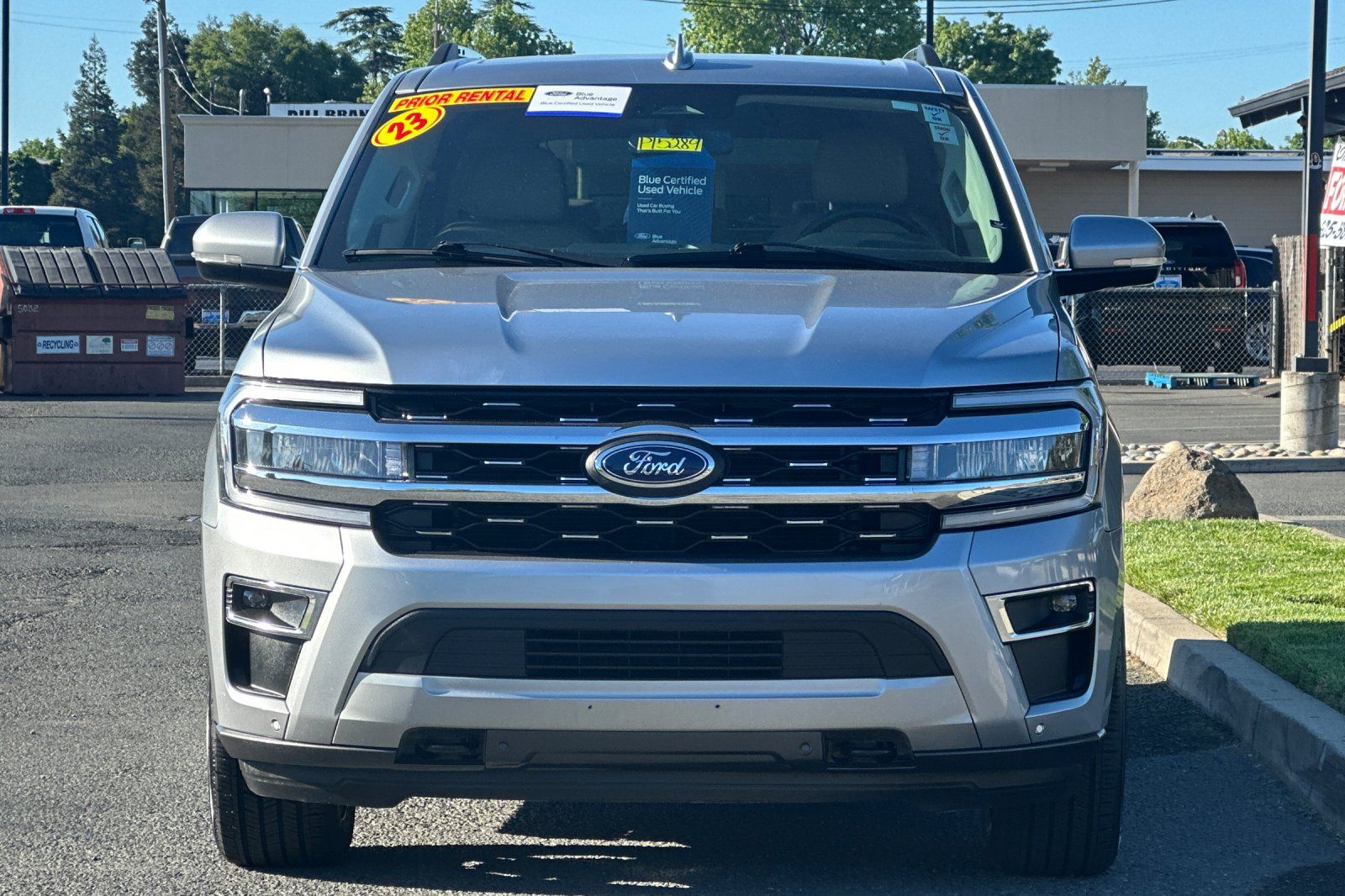 2023 Ford Expedition Limited photo 4