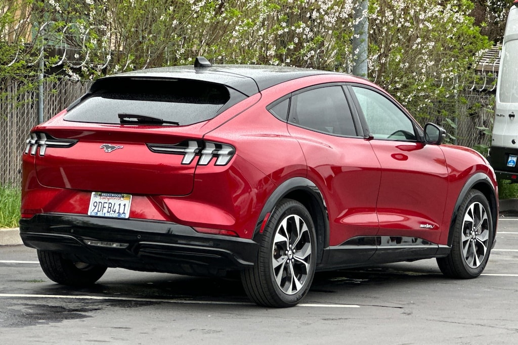 Used 2022 Ford Mustang Mach-E Premium SUV