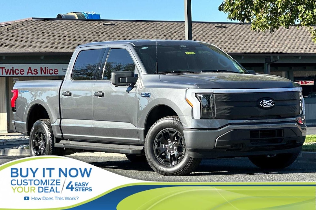 Used 2025 Ford F-150 Lightning XLT Truck