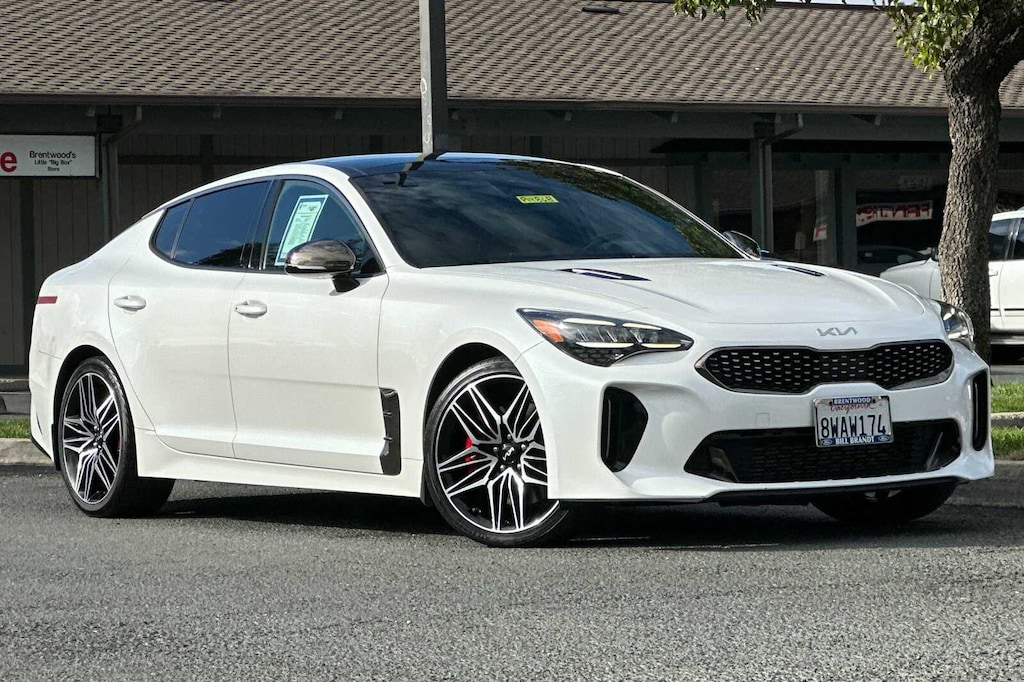 Used 2022 Kia Stinger GT1 Sedan